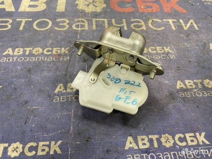 Замок двери багажника Honda Fit GE6 L13A 2011-2013