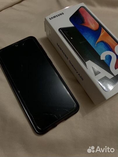 Samsung A20