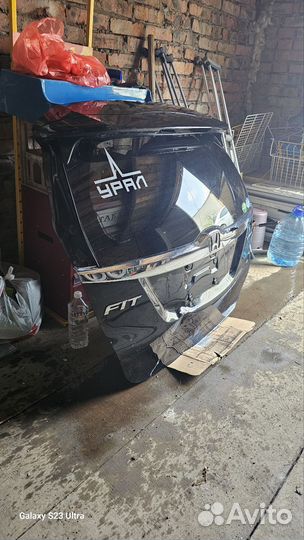 Дверь багажника honda fit год: 2014Кузов: GP5