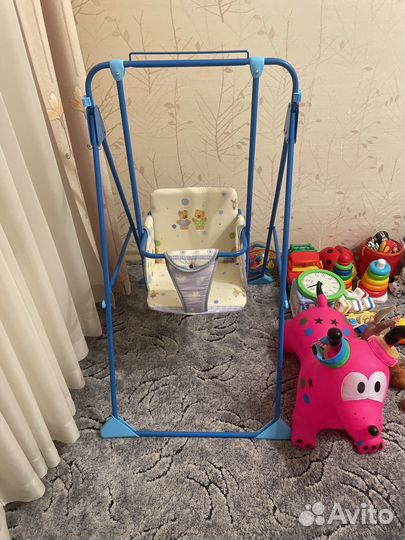 Детская качелька