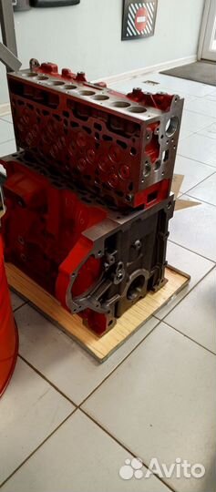 Блок цилиндров cummins 2 8