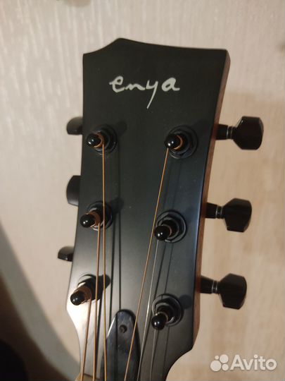Электроакустическая гитара enya EA-X1EQ+ и чехол