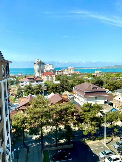 2-к. квартира, 77 м², 6/6 эт.