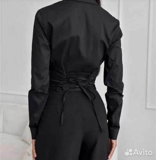 Блузка женская черная корсетного типа 40-42
