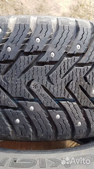 Nokian Tyres Hakkapeliitta 8 SUV 225/65 R17 106T