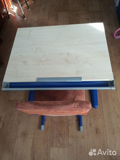 Детская растущая парта со стулом