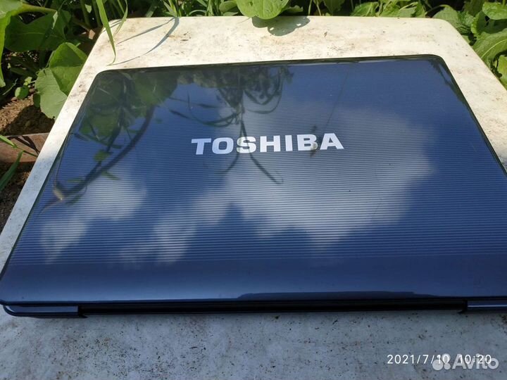 Ноутбук toshiba satellite
