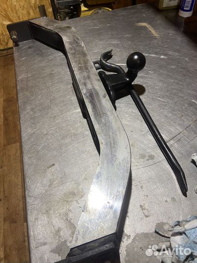 Фаркоп toyota -лексус