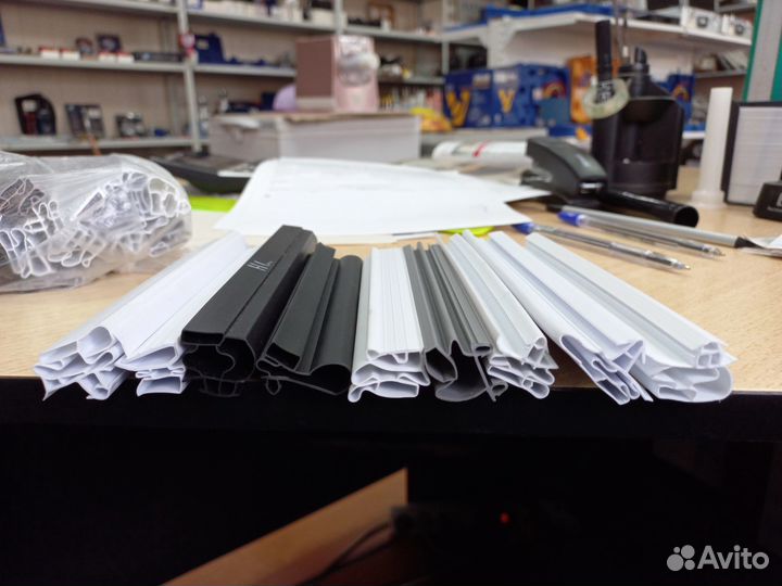 Уплотнительные резинки на холодильники и морозиль