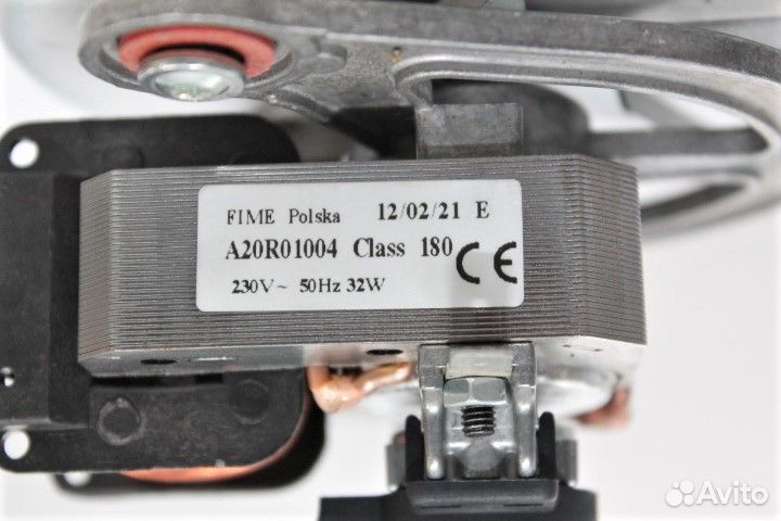 Вентилятор Bosch Buderus U072-12/18kwbn-12/18H 87