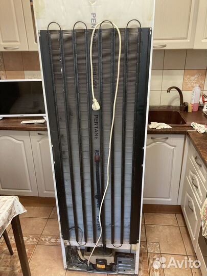 Встраиваемый холодильник Zanussi бу