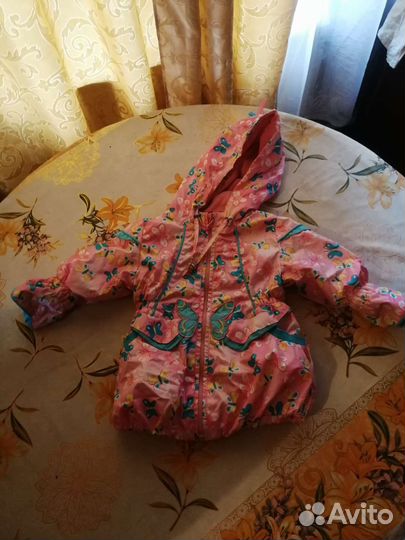 Ветровка для девочки