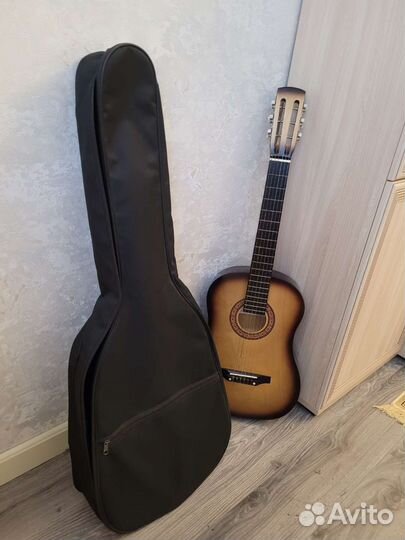 Классическая гитара бу