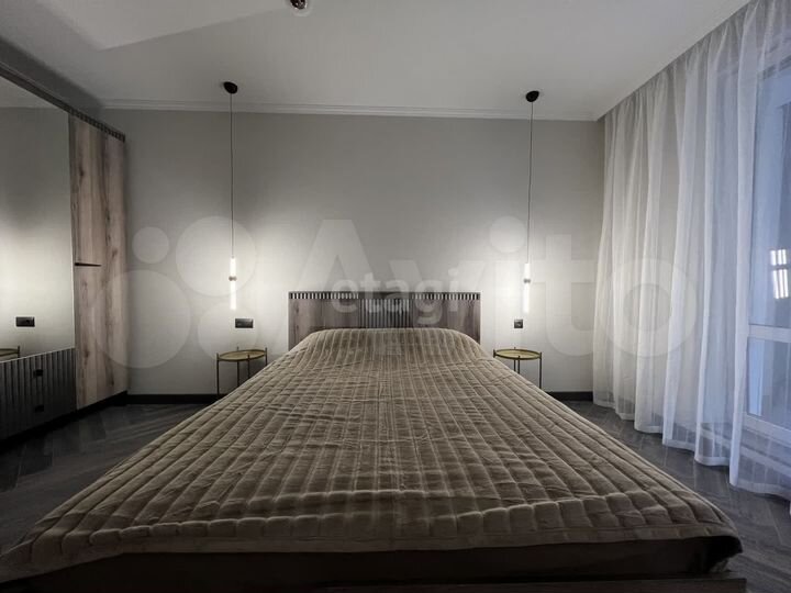 3-к. квартира, 93 м², 6/14 эт.