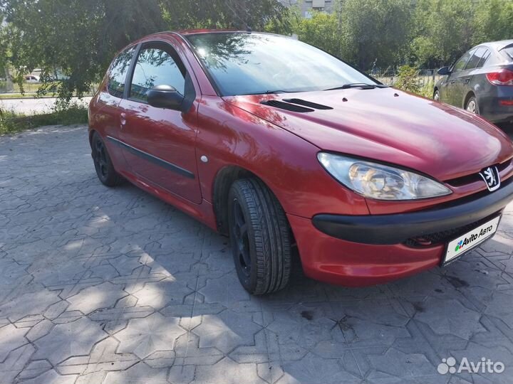 Peugeot 206 1.4 МТ, 2005, 250 000 км