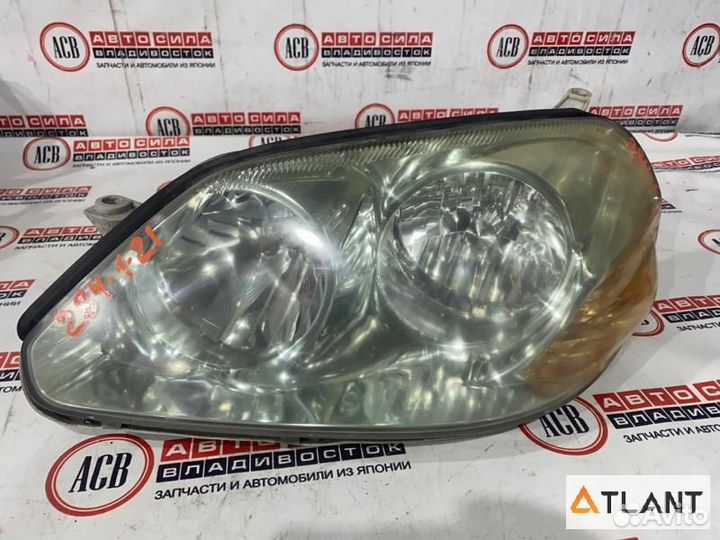 Фара левая toyota mark II
