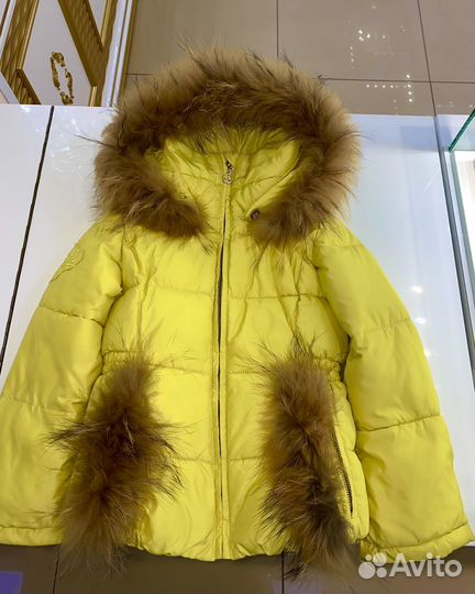 Зимний пуховик для девочки