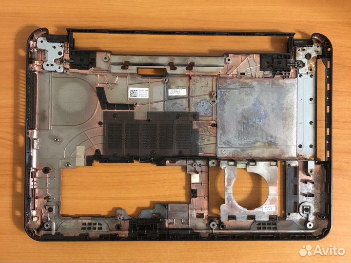 Поддон для ноутбука