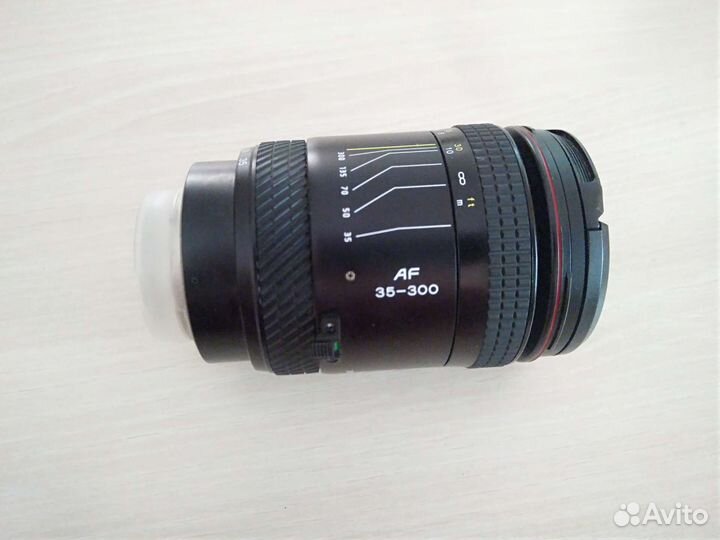 Объектив Tokina AF 35-300