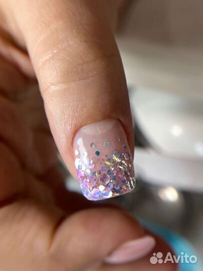 Маникюр педикюр