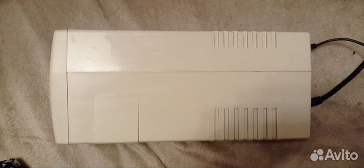 Источник бесперебойного питания для компьютера