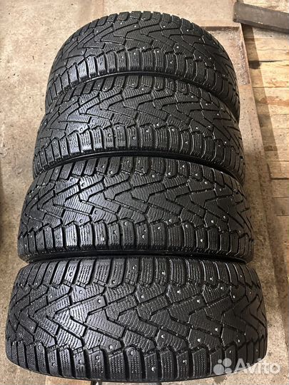 Pirelli Ice Zero 225/60 R17
