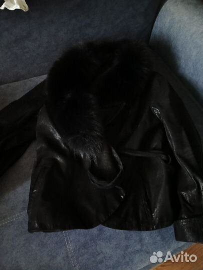 Курточка кожа