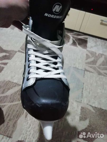 Коньки хоккейные 33 размер