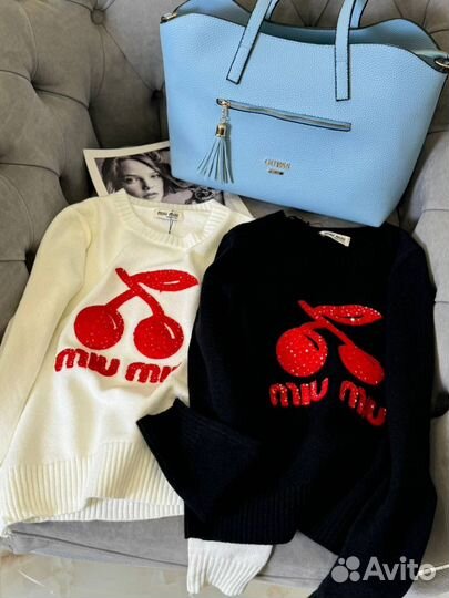 Шикарный свитер miu miu женский