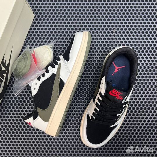 Кроссовки Nike air jordan 1 low travis scott olive