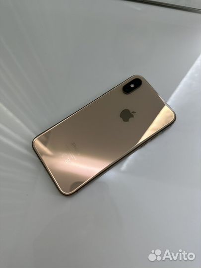 iPhone XS