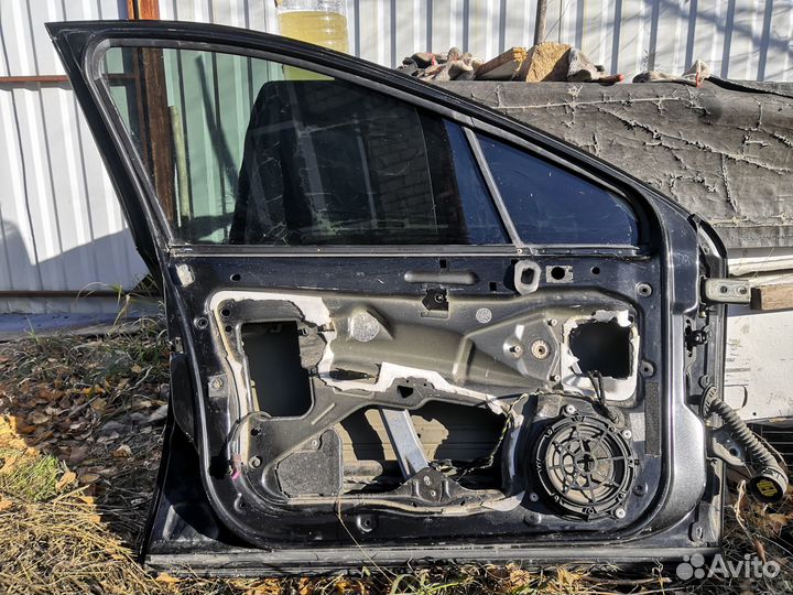 Дверь левая передняя пежо 407