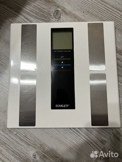 Весы напольные электронные scarlett sc-219