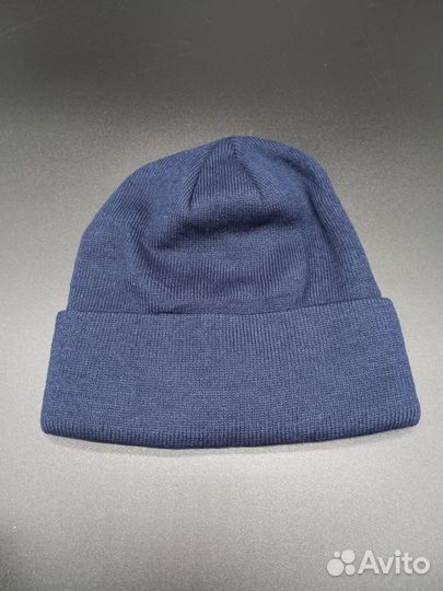 Шапка новая