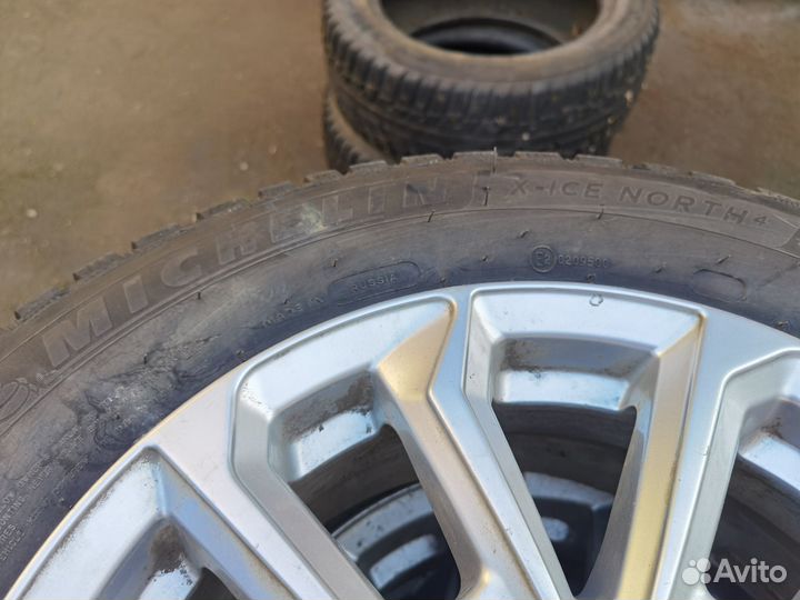 Комплект зимних колес r15