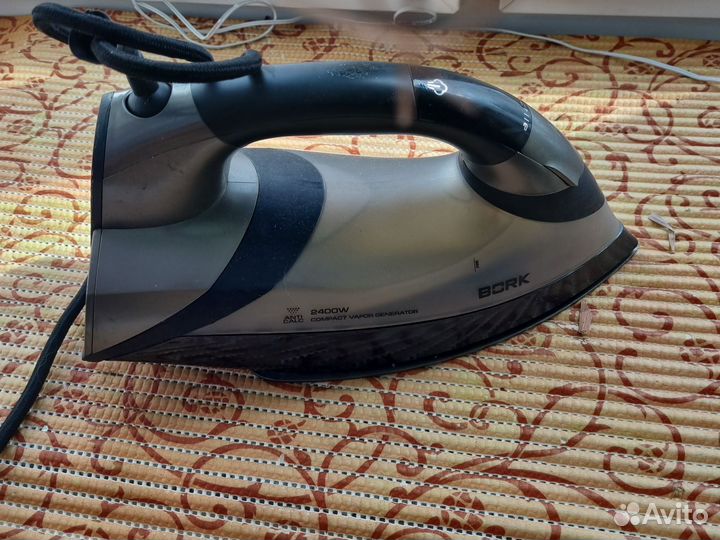 Утюг bork