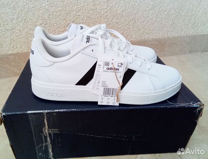 Кроссовки Аdidas, US 10,5 (28,5 см)