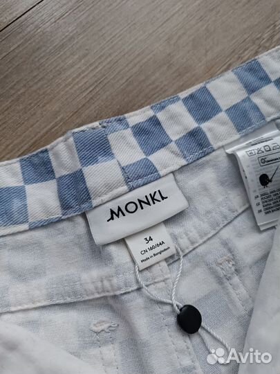 Джинсы monki 40
