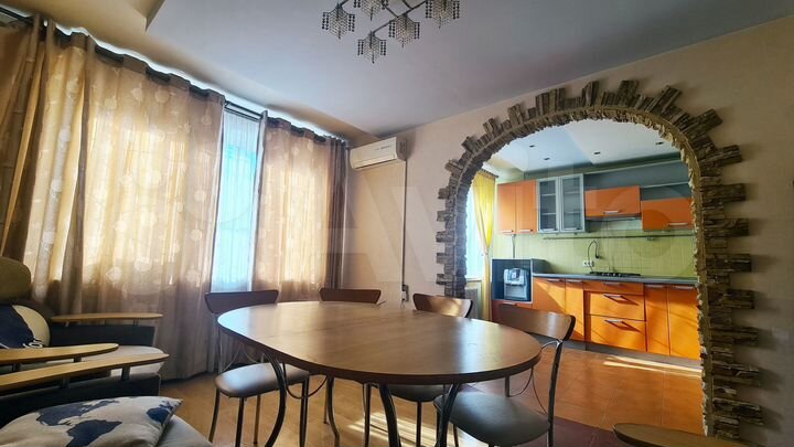 4-к. квартира, 92,7 м², 1/10 эт.