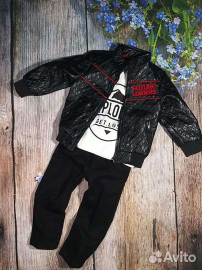 Костюм тройка на мальчика