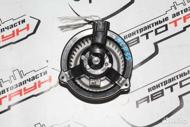 Моторчик печки toyota. raum sienta succeed vitz wi