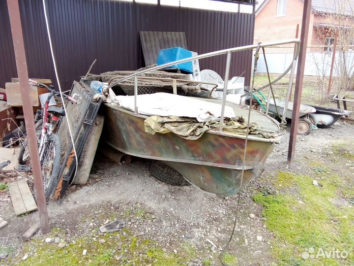 Лодка прогрес