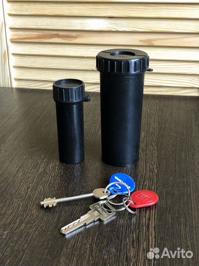Пластиковый тубус для ключей