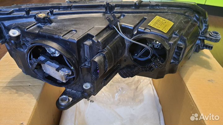 Фара Skoda Octavia A7 17-20г. Галоген левая