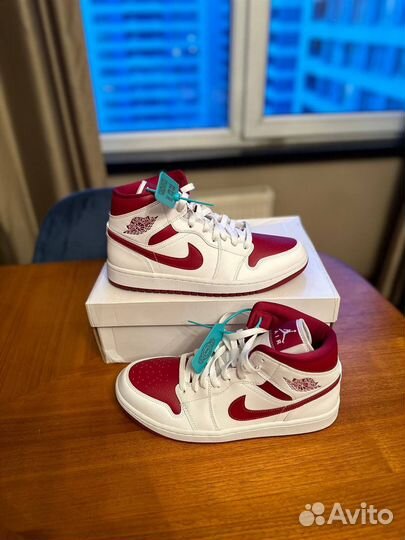 Nike air jordan 1 mid оригинал