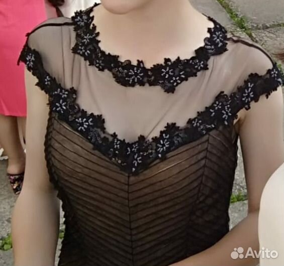 Вечернее платье