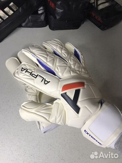 Перчатки вратарские alphakeepers Expert RF Extreme