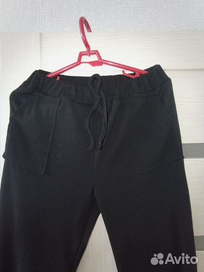 Спортивный костюм женский тонкий в рубчик