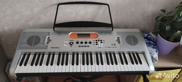 Синтезатор