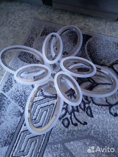 Люстра светодиодная с пультом